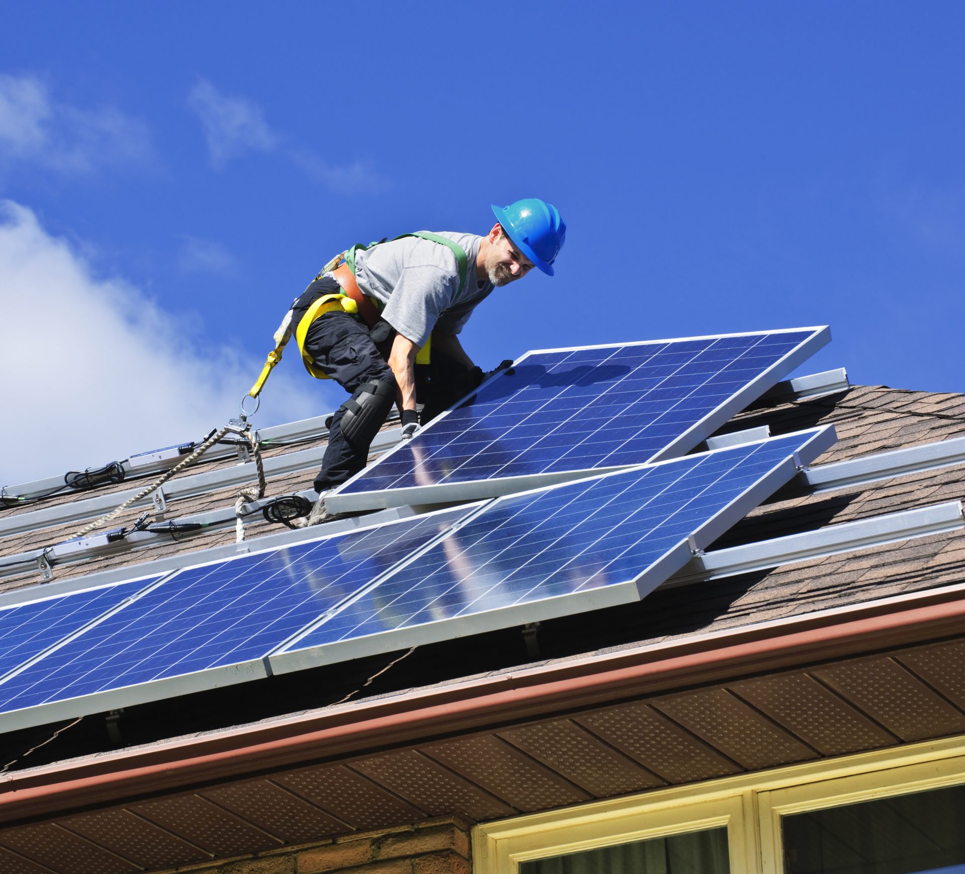 How Many Panels Does an Irishman Need to Power His Home with Solar?